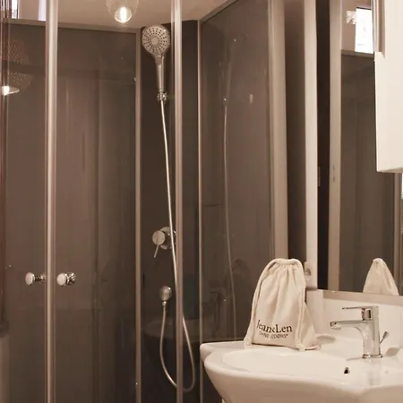 Otel American Ease - Hahnbach, Vilseck, Weiden *
